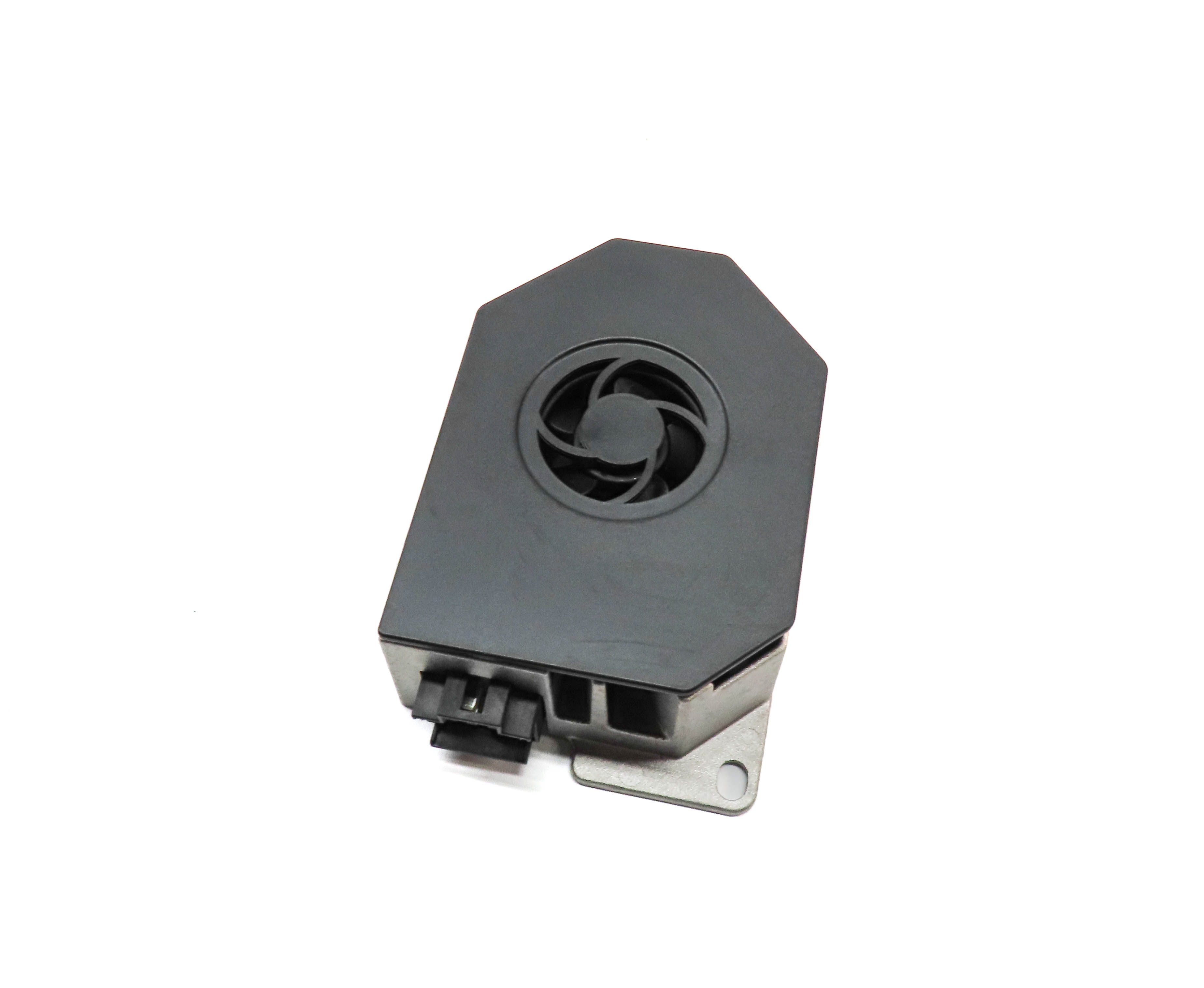 2010 MERCEDES E350 (W212) STEREO AUDIO SOUND SYSTEM SUB WOOFER AMPLIFIER AMP — exact item pictured